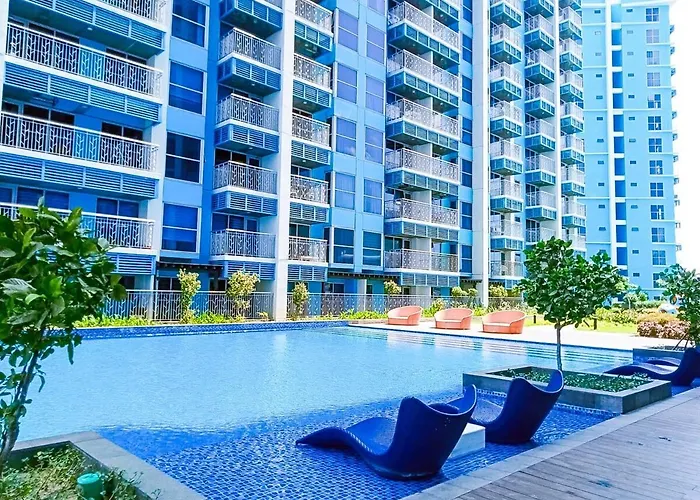 Elegant 1br Near Solaire, Okada, Mall Of Manila