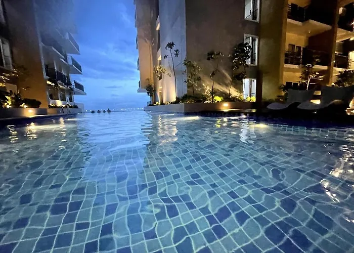 Elegant 1br Near Solaire, Okada, Mall Of * Manila